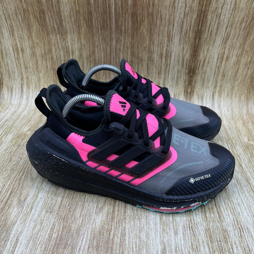adidas Ultraboost Light GTX Women's Size 6 Black Lucid Pink Running Shoes HP6403